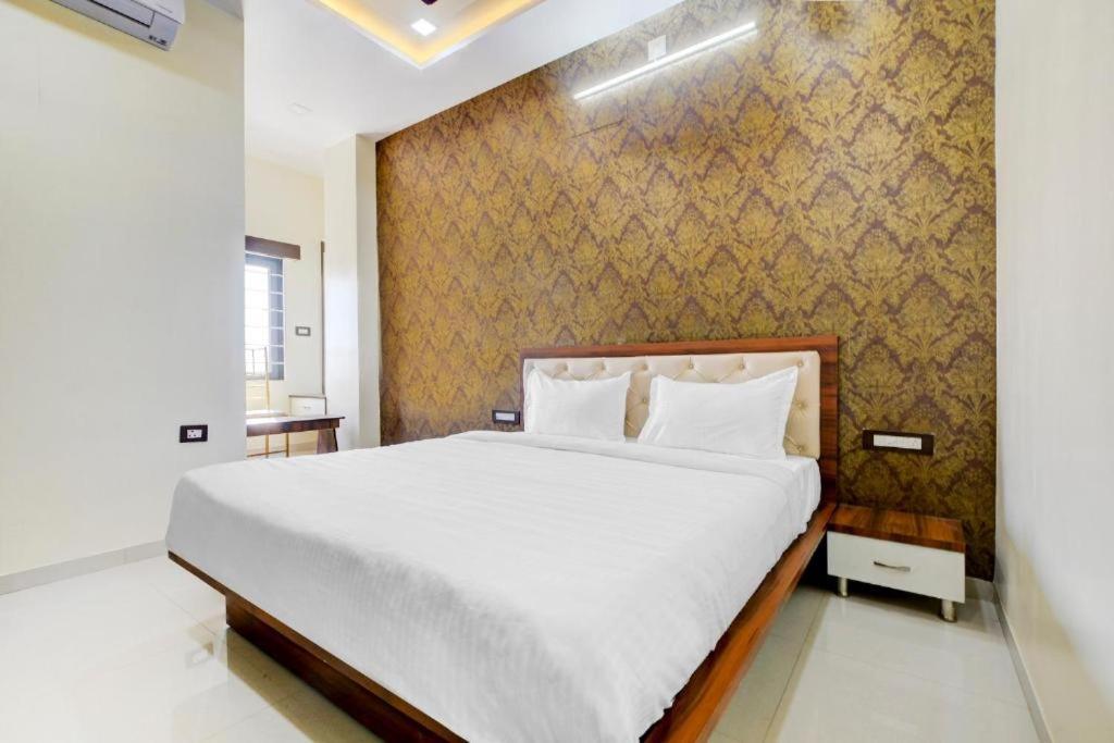 Sun Palace Hotel Udaipur